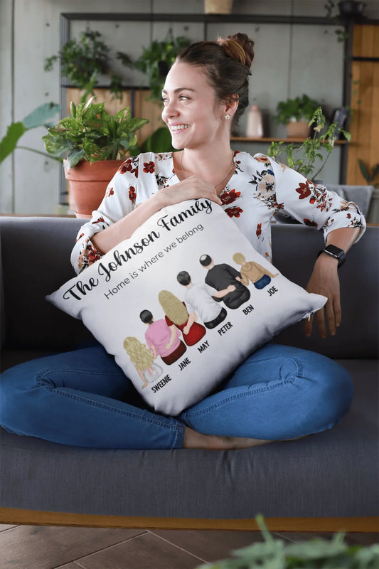 10 Heartfelt Personalized Gifts for Mom That Will Make Her Smile