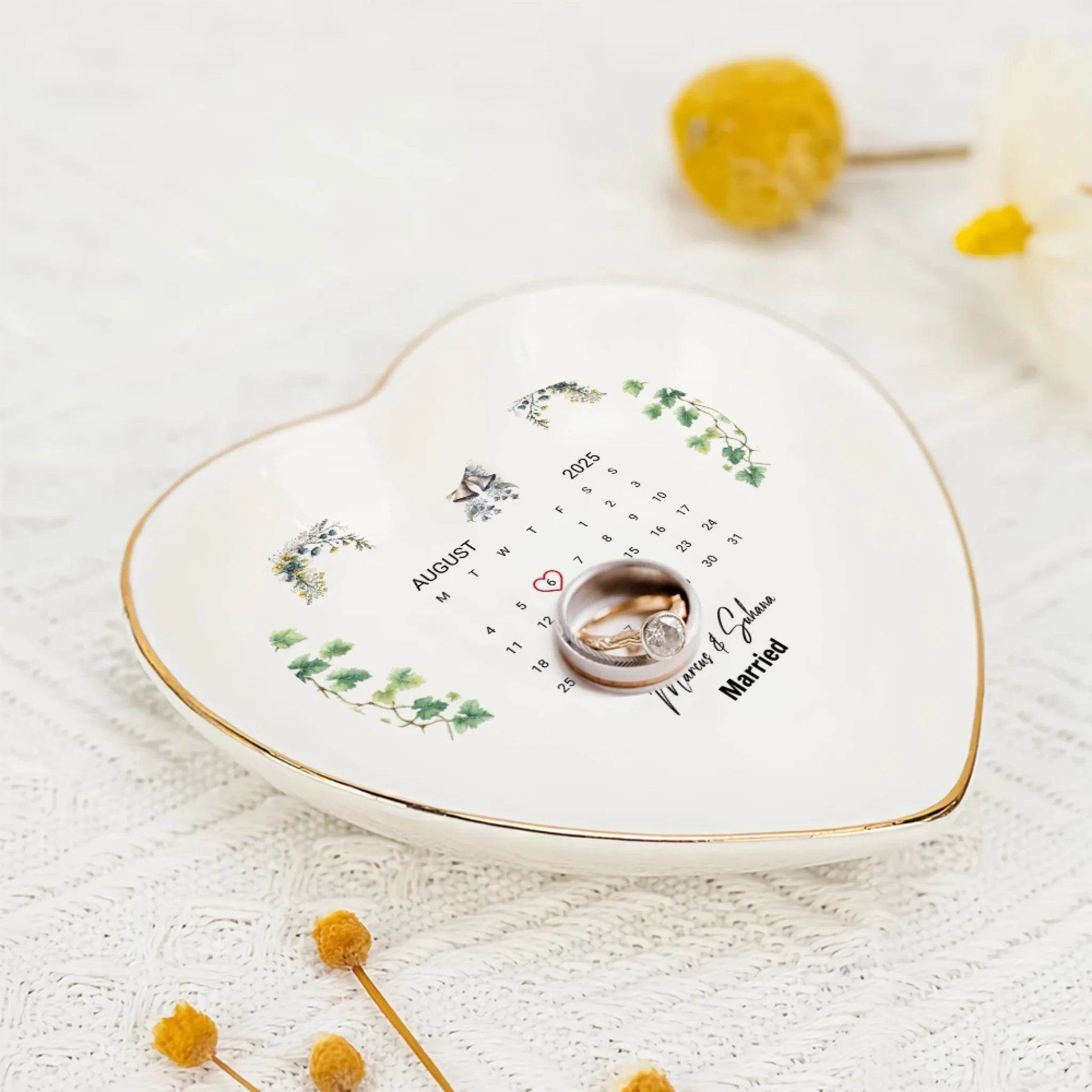 Personalized Heart-Shaped Ring Dish – Custom Wedding Date & Couple Name Keepsake | Unique Gift for Fiancee | Wedding Gift | Anniversary Gift | Ceramic Keepsake - Eshaarya